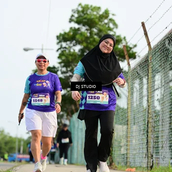 Runner Photo 8358565