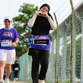 Runner Photo 8358576