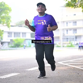 Runner Photo 8358595
