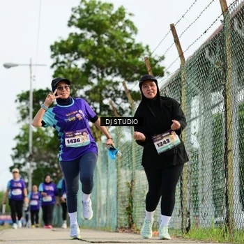 Runner Photo 8358597