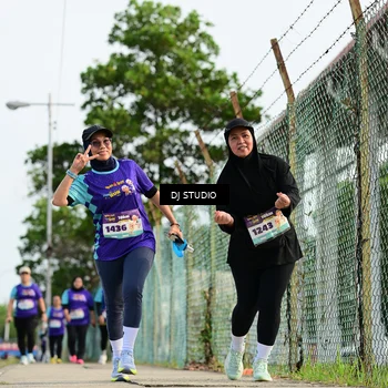Runner Photo 8358600