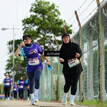 Runner Photo 8358601
