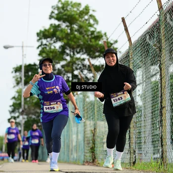 Runner Photo 8358602