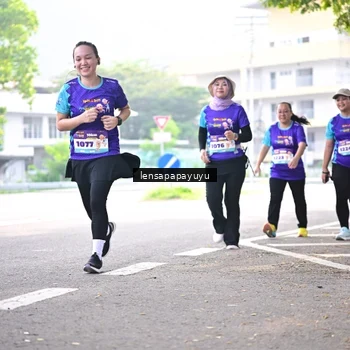 Runner Photo 8358614