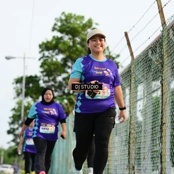 Runner Photo 8358623