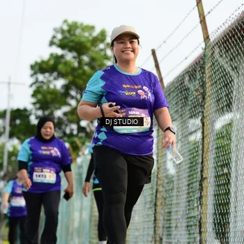 Runner Photo 8358628