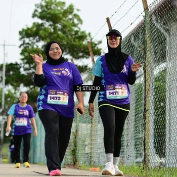 Runner Photo 8358646