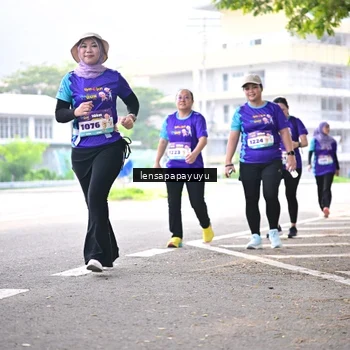 Runner Photo 8358661
