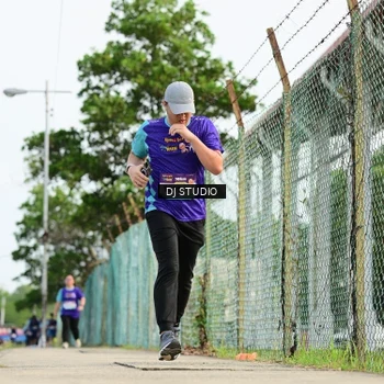 Runner Photo 8358691
