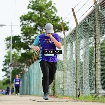 Runner Photo 8358692