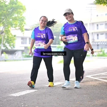 Runner Photo 8358693