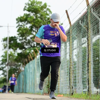Runner Photo 8358694