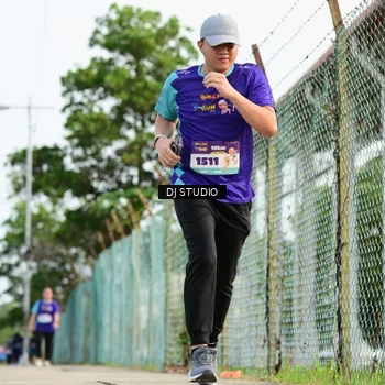 Runner Photo 8358700