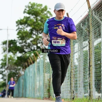 Runner Photo 8358701