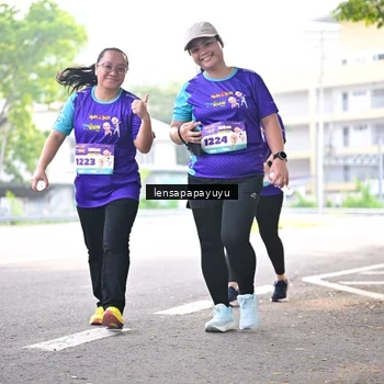 Runner Photo 8358717