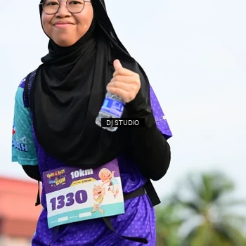 Runner Photo 8358726