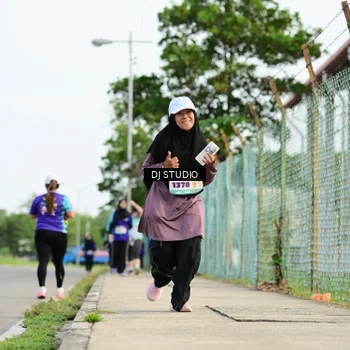 Runner Photo 8358741