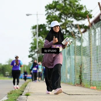 Runner Photo 8358743