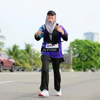 Runner Photo 8358746