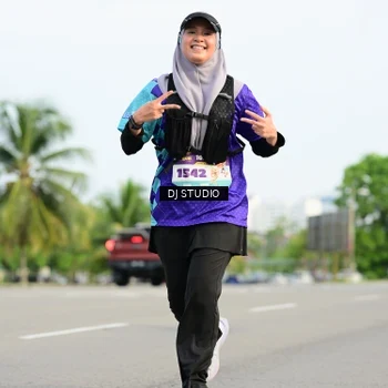 Runner Photo 8358755