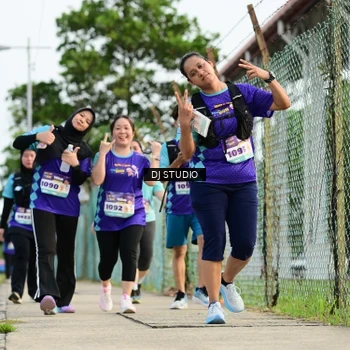 Runner Photo 8358765