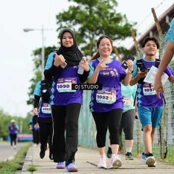 Runner Photo 8358769