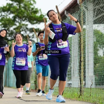 Runner Photo 8358771