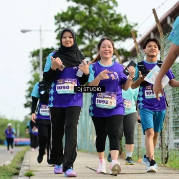 Runner Photo 8358772