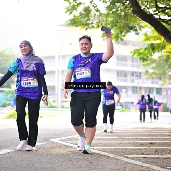 Runner Photo 8358773