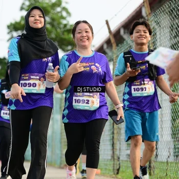 Runner Photo 8358782