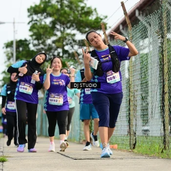 Runner Photo 8358783