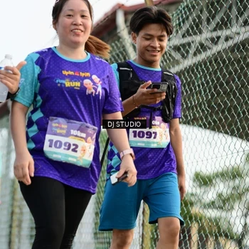 Runner Photo 8358793