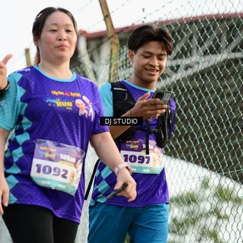Runner Photo 8358798
