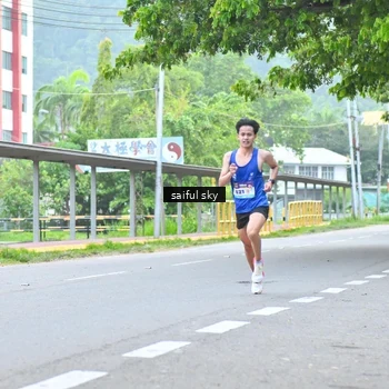 Runner Photo 8358807