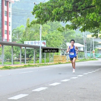 Runner Photo 8358813