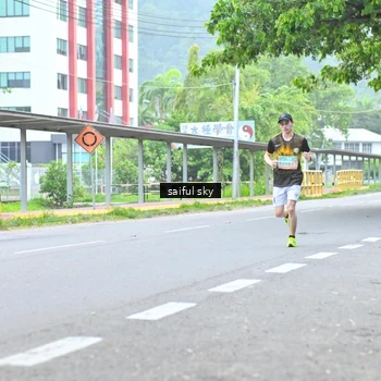 Runner Photo 8358814