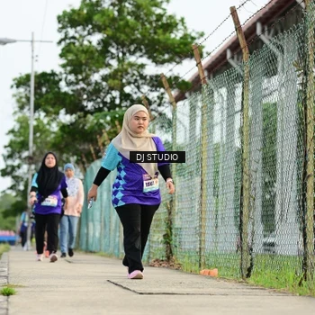 Runner Photo 8358846