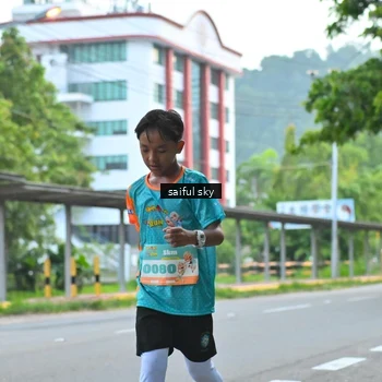 Runner Photo 8358851