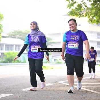 Runner Photo 8358855