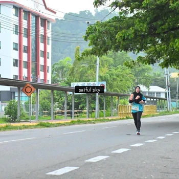 Runner Photo 8358861