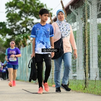 Runner Photo 8358864