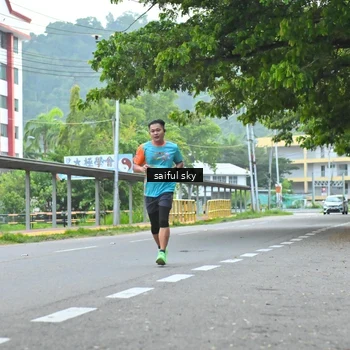 Runner Photo 8358868