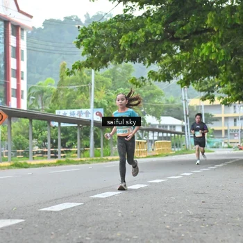 Runner Photo 8358898