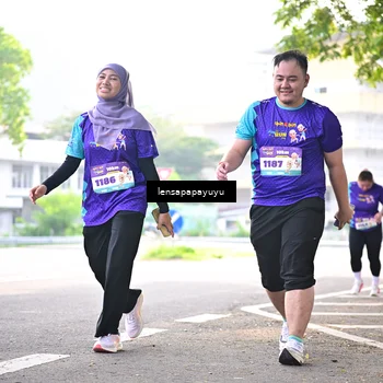 Runner Photo 8358902