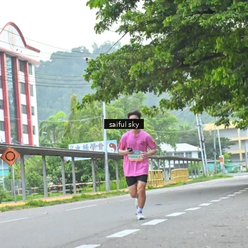 Runner Photo 8358903