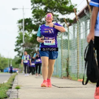 Runner Photo 8358905