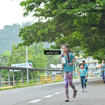 Runner Photo 8358924