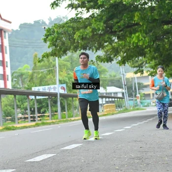 Runner Photo 8358937