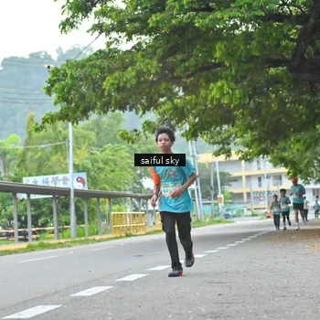 Runner Photo 8358943