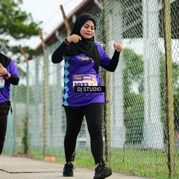 Runner Photo 8359011